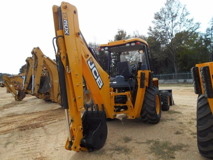 JCB 3CX 4X4 LOADER BACKHOE, S/N TTE02615089, EXTENDAHOE, GP BUCKET, 24