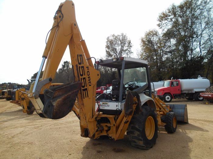 NEW HOLLAND 555E 4X4 LOADER BACKHOE, S/N 031007053, GP BUCKET, 18" HOE BUCKET, CANOPY, METER