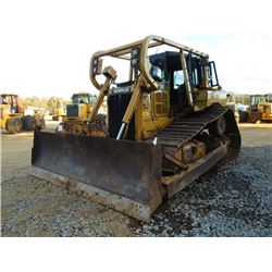 CAT D6T LGP CRAWLER TRACTOR, S/N KJL01177, (10 YR) STRAIGHT BLADE W/HYD TILT,SYSTEM ONE U/C, DIFF ST