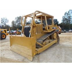 CAT D6H CRAWLER TRACTOR, S/N 4R02312, SEMI-U BLADE W/TILT, CANOPY, SWEEPS, REAR SCREEN, ODOMETER REA