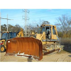 KOMATSU D85E-21 CRAWLER TRACTOR, S/N 37343 (01 YR) ROCKLAND BLADE, ECAB W/AC, METER READING 4,568 HO