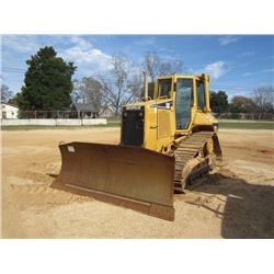 CAT D5N XL CRAWLER TRACTOR, S/N AGG01588, (05 YR) 6WAY BLADE, ECAB W/AIR