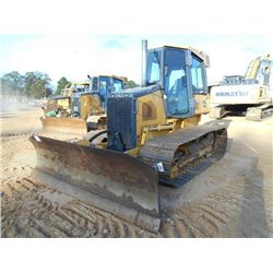 JOHN DEERE 650J CRAWLER TRACTOR, S/N 181865, (10 YR) 6 WAY BLADE, ECAB W/AIR, METER READING 4,900 HO