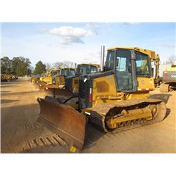 JOHN DEERE 650J LGP CRAWLER TRACTOR, S/N 205142, (11 YR) 6 WAY BLADE, ECAB W/AIR, PLUG & PLAY, METER