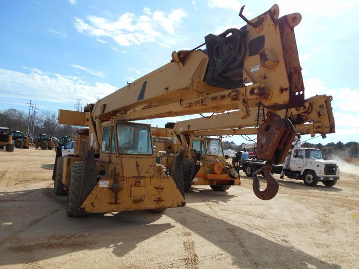 GROVE RT58B ROUGH TERRAIN CRANE, S/N 43433, 15 TON CAPACITY, DETROIT ...