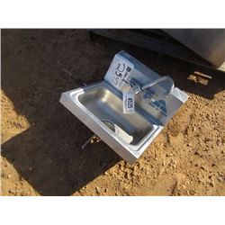 17" STAINLESS STEEL SINK