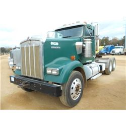 2010 KENWORTH W900L T/A TRUCK TRACTOR, S/N 1XKWDU0XXAJ277757, 470 HP CAT C13 ENG, 10 SPD TRANS, 46K 