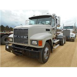 2004 MACK CH613 T/A WINCH TRUCK, S/N 1M1AA18YX4N156802, AC 427 HP MACK ENG, 8LL TRANS, 44K REARS, 12