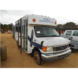2005 FORD E-350 PASSENGER BUS, S/N 1FDWE35L45HA19106, GAS ENG, A/T, 15 PASSENGER (DOES NOT RUN) (COU