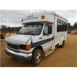 2005 FORD E-350 PASSENGER BUS, S/N 1FDWE35L15HA19113, GAS ENG, A/T, 13 PASSENGER, WHEELCHAIR ACCESSI
