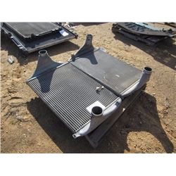 1 LOT (2) RADIATOR FIT FREIGHTLINER