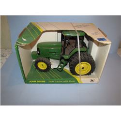 John Deere Collector's Edition 7800 7800 Tractor with MFWD and Duals ERTL 1/6th Scale Diecast Replic