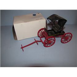 John Deere Reliance Buggy 1899-1923 Commemorative 6 1/2l x 4w x 5 7/8 H Diecast Replica With Box