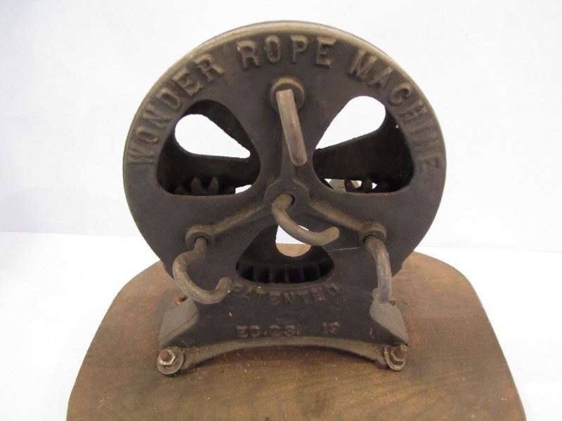 Wonder Rope Machine - Cast