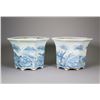 Image 3 : Pair Qing Dynasty Blue & White Porcelain Planters