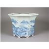 Image 7 : Pair Qing Dynasty Blue & White Porcelain Planters