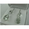 Image 2 : PAIR OF 14KT WHITE GOLD GREEN AMETHYST DANGLING EARRINGS WITH A TOTAL OF 4 GREEN AMETHYSTS