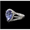 Image 2 : 18KT White Gold 3.44ct Tanzanite and Diamond Ring