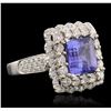 Image 2 : 14KT White Gold 4.23ct Tanzanite and Diamond Ring