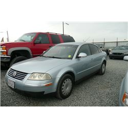 04 Volkswagen Passat Fwd 4dr Sedan - T - DRIVE