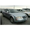 Image 3 : 04 Volkswagen Passat Fwd 4dr Sedan - T - DRIVE