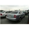 Image 4 : 04 Volkswagen Passat Fwd 4dr Sedan - T - DRIVE