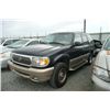 Image 1 : 99 Mercury Mountaineer 4 Dr STD SUV - T - DRIVE MC