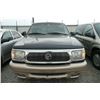 Image 2 : 99 Mercury Mountaineer 4 Dr STD SUV - T - DRIVE MC