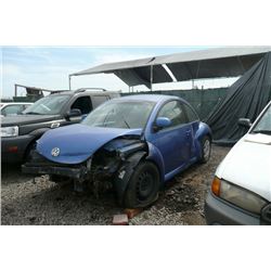 98 Volkswagen New Beetle 2 Dr STD Hatchback - ADT - NR