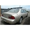 Image 4 : 95 Nissan Maxima 4 Dr  Sedan - T - NR