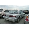 Image 4 : 90 ACURA RS - T - DRIVE
