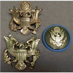 3 U.S. OFFICER'S & ENLISTED VISOR CAP INSIGNIA