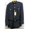 Image 1 : CANADIAN MILTARY COLLEGE UNIFORM