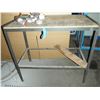 Image 2 : Work Bench
