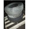Image 2 : Tires