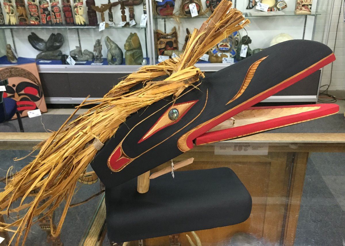 EMIL THIBERT, SALTEAUX NATION, ARTICULATING RAVEN ON STAND WITH ABALONE ...