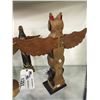 Image 2 : C. 1940 TWO FIGURE THUNDERBIRD AND BEAR TOTEM POLE 14" H X 12" W