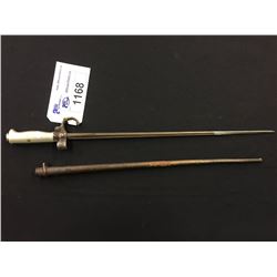 FRENCH MODEL 1866 LEBEL BAYONET, ALUMINUM GRIP, HOOKED QUILLON FOR THE MLE. 1866/15 LEBEL RIFLE