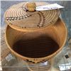 Image 2 : COAST SALISH,  KNOB TOP LIDDED BASKET, WITH "WHIRLWIND" PATTERN 11" DIAMETER X 9" HIGH