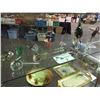 Image 1 : SHELF LOT OF ART GLASS