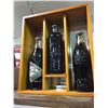 Image 2 : LOT OF 3 VINTAGE COCA-COLA BOTTLES WITH DISPLAY STAND