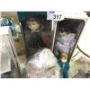 Image 2 : LOT OF COLLECTABLE DOLLS AND SHIP CLOCK