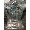 Image 2 : LOT OF 3 BAGS CONTAINING NEW IN THE BOX TOYS AND ACTION FIGURES
