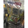 Image 3 : LOT OF 3 BAGS CONTAINING NEW IN THE BOX TOYS AND ACTION FIGURES