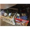 Image 3 : 7 BOX LOT OF COLLECTABLES