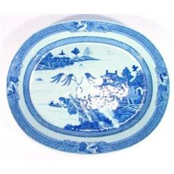 18th century Chinese export blue and white porcelain meat plate, hand painted with willow pattern…