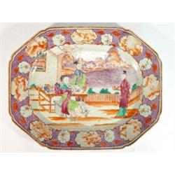 Octagonal 18th century Chinese 'Famille Rose' meat plate, hand painted with oriental ladies, 40cm…