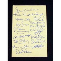 Wolverhampton Wonderers Football Club 1972 single sheet of autographs to include Alan Sunderland,…