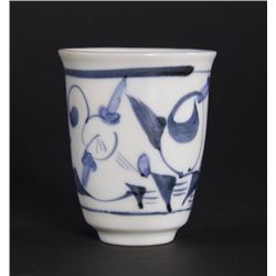 Chinese Qing Dynasty blue and white tea cup.  (Size: