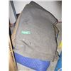 Image 1 : 12 Used shipping blankets